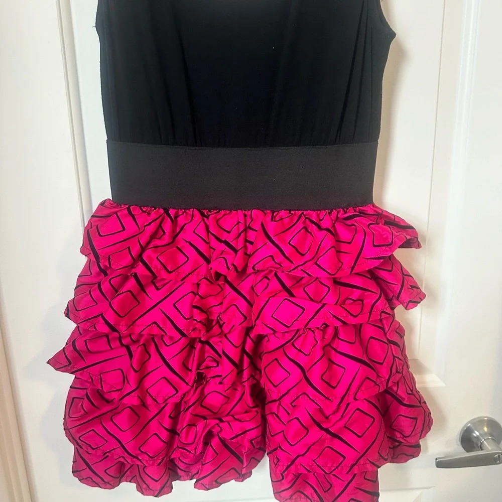 Pink and Black Dress - Picture 5 of 6